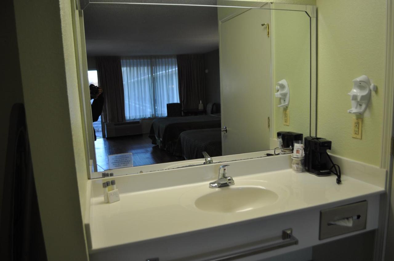 Bestway Inn - Madison Extérieur photo