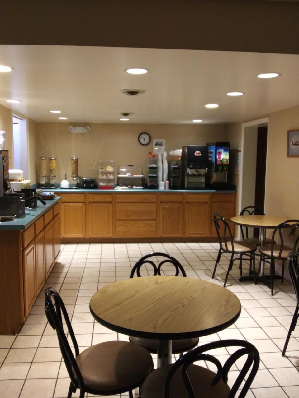Bestway Inn - Madison Extérieur photo